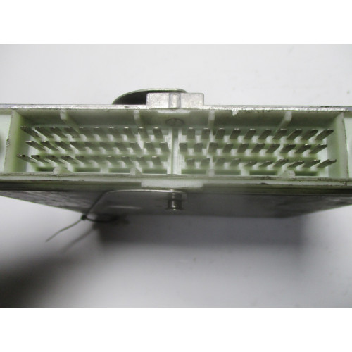 Volvo 850 Motor Beyni P09146476 1T28S2389