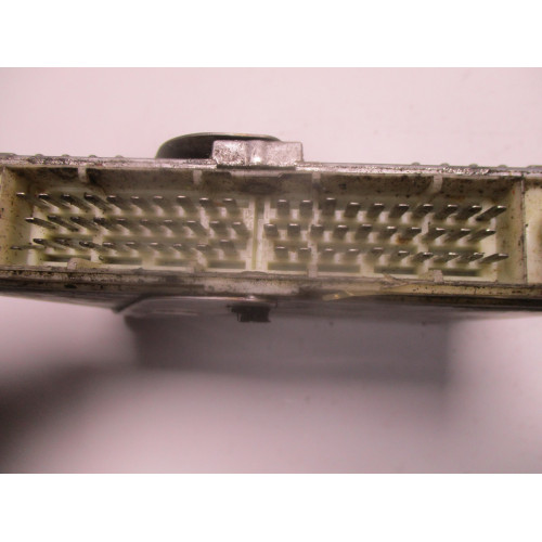 Volvo 850 Motor Beyni P09144362