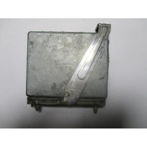 Volvo 850 Motor Beyni P09144362