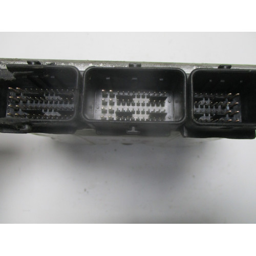 Volvo V40 S40 Motor Beyni 0281010441 28FM0265