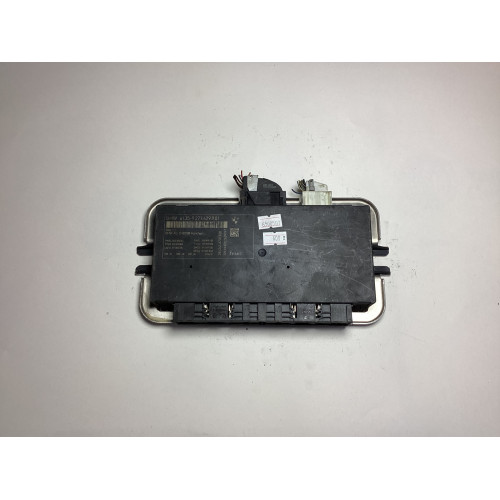 BMW F10 Kontrol Modülü 61.35-9273629.9.01 28.4141-6701.3.00