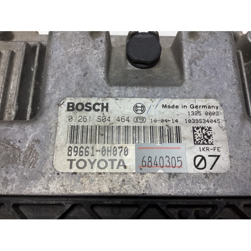 Toyota Motor Beyni 0261S04464 89661-0H070