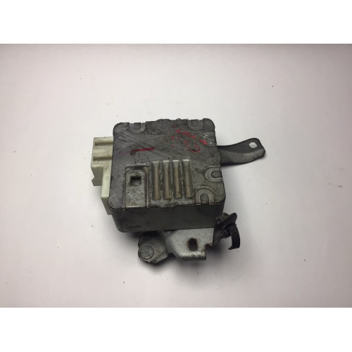 Toyota Yaris Hidrolik Direksiyon Kontrol Ünitesi 112900-3032 225000-0771