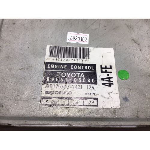 Toyota Carina 1.6 Motor Beyni 89661-05080 MB175700-7421