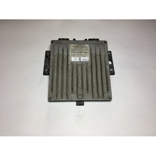 Renault Clio 1.5 DCİ Motor Beyni 8200303619 HOM8200129063 R0410C066A DDCR
