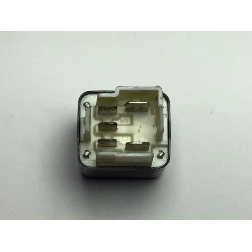 Toyota Fan Rölesi 90987-04002 056700-6780