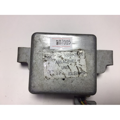Hyundai Elantra ABS Kontrol Modülü 95695-29500