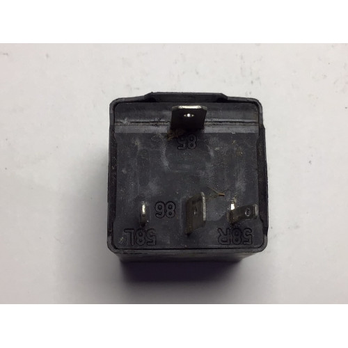 Volkswagen Audi Skoda Seat İkaz Rölesi 3A0951307 3SB004885-04
