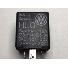 Volkswagen Audi Skoda Seat İkaz Rölesi 3A0951307 3SB004885-04