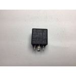 Volkswagen Polo Golf Caddy Passat Audi Skoda Kızdırma Rölesi 165906381 24.5200.00