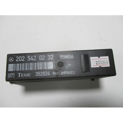 Mercedes Benz C class Lamba Kontrol Ünitesi 2025420232 352824 