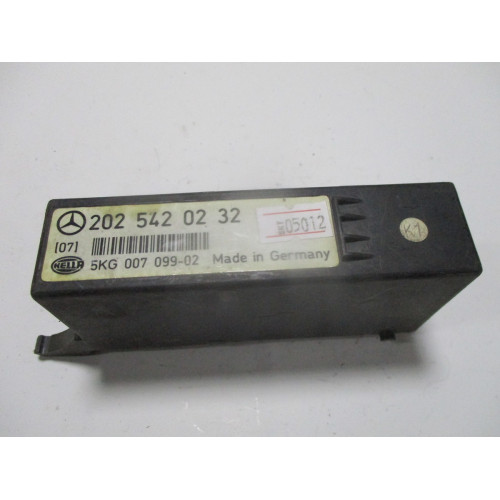 Mercedes Benz C class Lamba Kontrol Ünitesi 2025420232 352824 