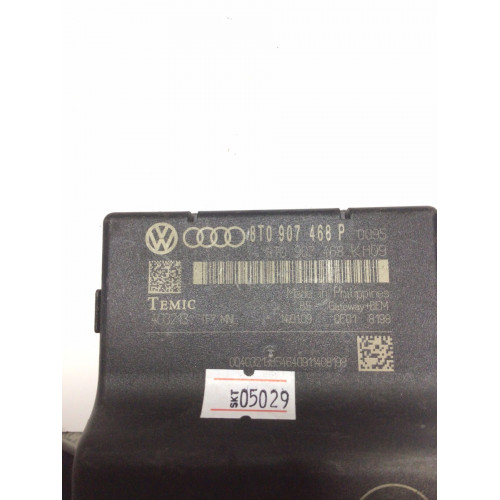 Audi A4 8K A5 8T Ağ Geçidi Kontrol Modülü Ünitesi 8T0907468P