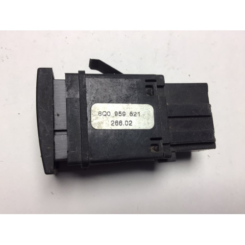 Volkswagen Polo Cam Rezistans Düğmesi 6Q0959621