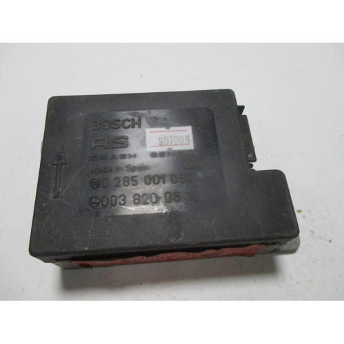 Mercedes Benz E W124 Airbag Kontrol Ünitesi 0038200610 0285001050