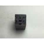 Renault Safrane Megane Laguna Arka Silecek Rölesi 7700844036