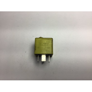 Ford Mondeo Rölesi V23136-B1-X3 93BG14N089BA