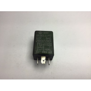 Volkswagen Golf Polo Skoda Flaşör Rölesi 111953227D