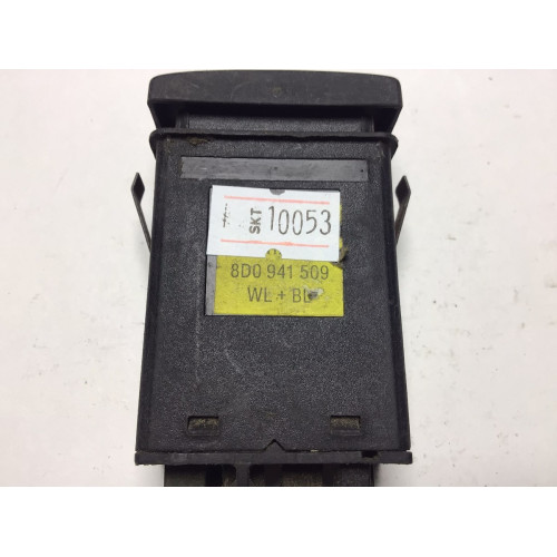 Audi A4 Dörtlü Flaşör Düğmesi 8D0941509