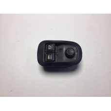 Peugeot 206 Ön Cam Açma Düğmesi 11914