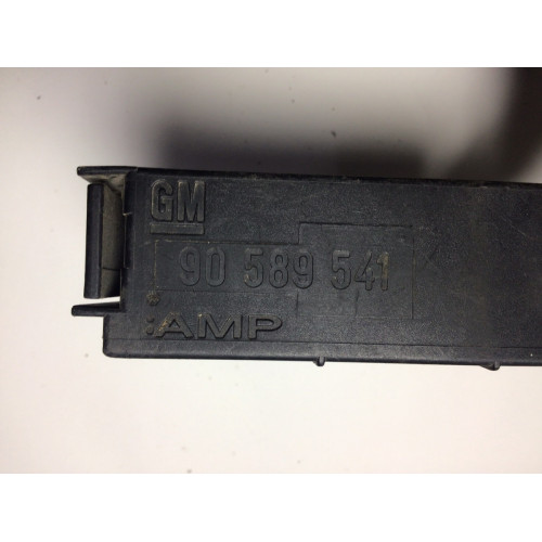 Opel Astra G Sigorta Kutusu 90589541