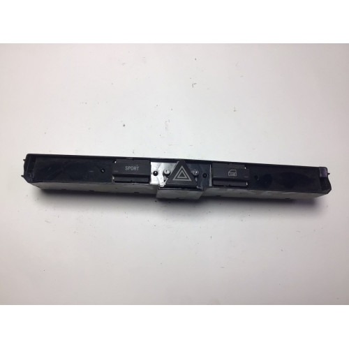 Opel Astra H Zafira B Dörtlü Flaşör Düğmesi 13100107 03758070