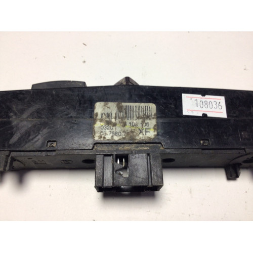 Opel Astra H Zafira B Dörtlü Flaşör Düğmesi 13100105 03758075