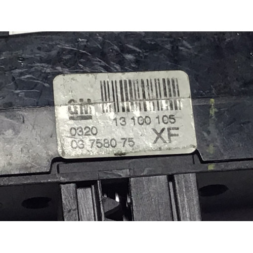 Opel Astra H Zafira B Dörtlü Flaşör Düğmesi 13100105 03758075