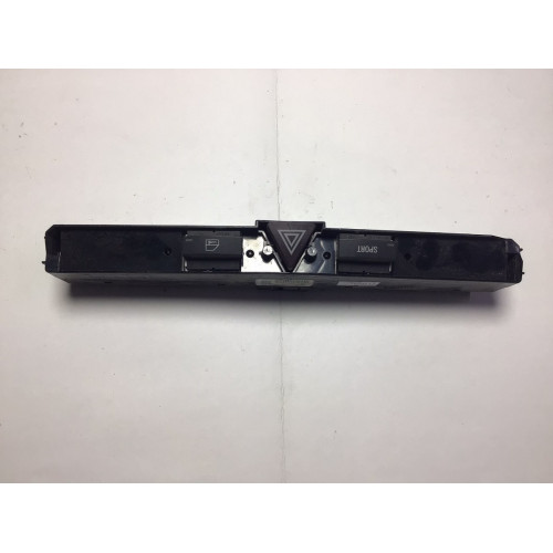 Opel Astra H Zafira B Dörtlü Flaşör Düğmesi 13100107 03758070