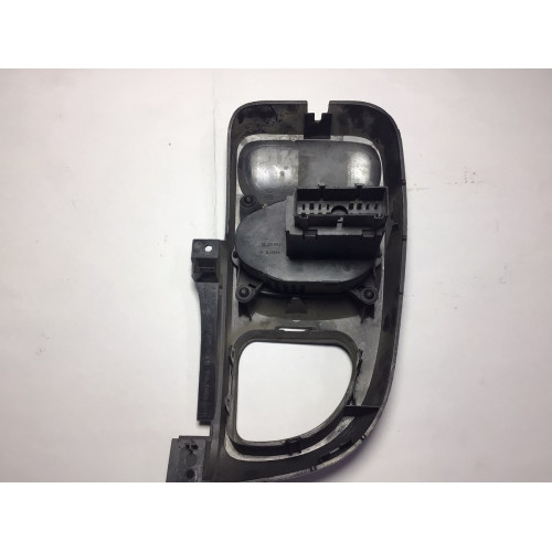 Ford Focus Işık Kontrol Ünitesi 498610
