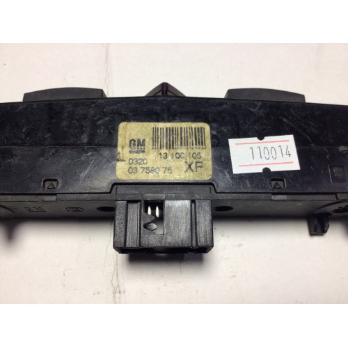 Opel Astra H Zafira B Dörtlü Flaşör Düğmesi 13100105 03758075