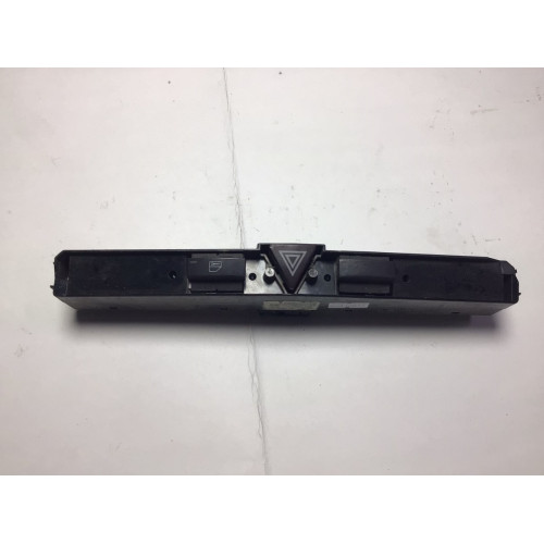 Opel Astra H Zafira B Dörtlü Flaşör Düğmesi 13100105 03758075