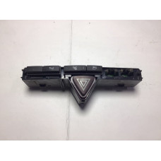 Opel Corsa D Dörtlü Flaşör Düğmesi 13205990 13507833
