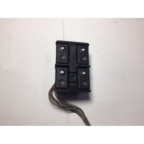 BMW E32 E34 Cam Kaldırma Düğmesi 1379075