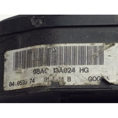 Ford Focus Far Anahtarı 98AG13A024HG 04052574