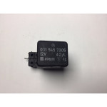 Mercedes W124 W201 Yakıt Pompa Rölesi 0015457305 898281