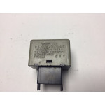 Toyota Avensis Sinyal Flaşör Rölesi 81980-05040 MB066500-5340