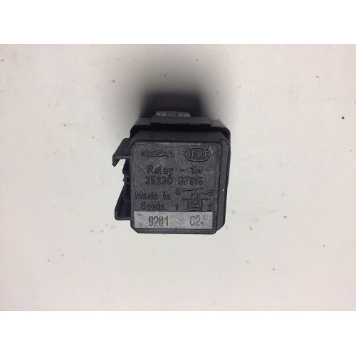 Nissan Qashqai Röle 252309F915