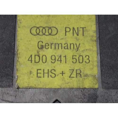 Audi A4 B5 Cam Isıtma Paneli 4D0941503