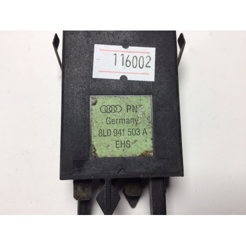 Audi A3 Cam Isıtıcı Anahtarı 8L0941503A