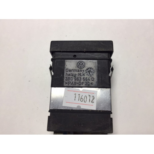 Volkswagen Passat B5 Koltuk Isıtma Anahtarı 3B0963564D