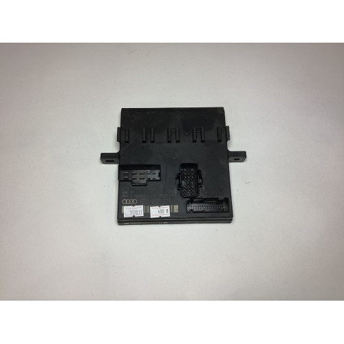 Audi A4 Kontrol Modülü 8E0907279L