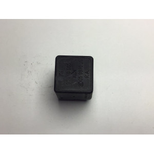 Opel Astra F Calibra A Corsa Flaşör Rölesi 90240665 05997820