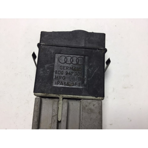 Audi A4 B5 Far Ayar Düğmesi 8D0941301