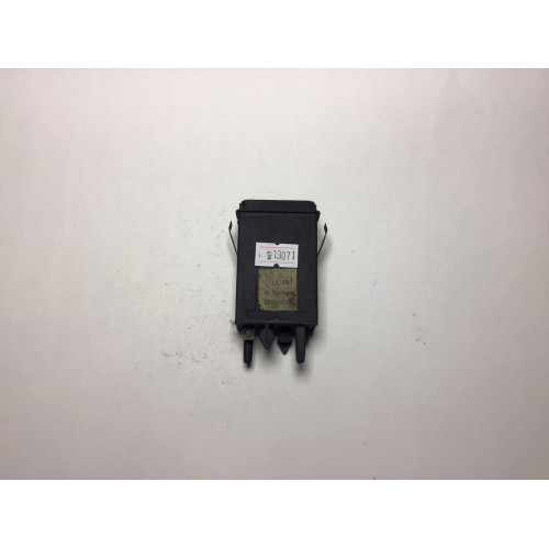 Audi 80 90 100 Cam Isıtıma Düğmesi 893941503B
