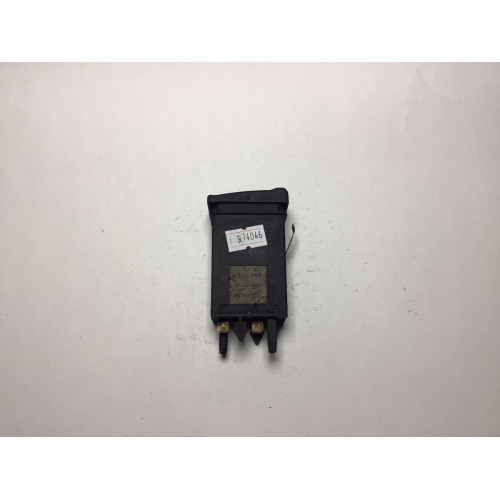 Audi 80 100 A6 Cam Isıtma Düğmesi 4A0941503C