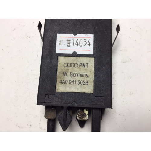 Audi 80 90 Ön Cam Isıtma Düğmesi 4A0941503B