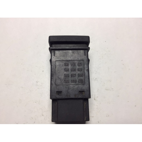 Volkswagen Golf 3 Ön Cam Rezistans Düğmesi 1H5959621 1H6959621 1H5907569 1H5959619