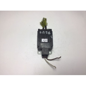 Volkswagen Golf Anten Amplifikatör Beyni 5M0035570B 7617310031