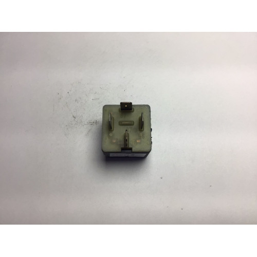 Volkswagen Audi Skoda Seat Kontak Rölesi 431951253H